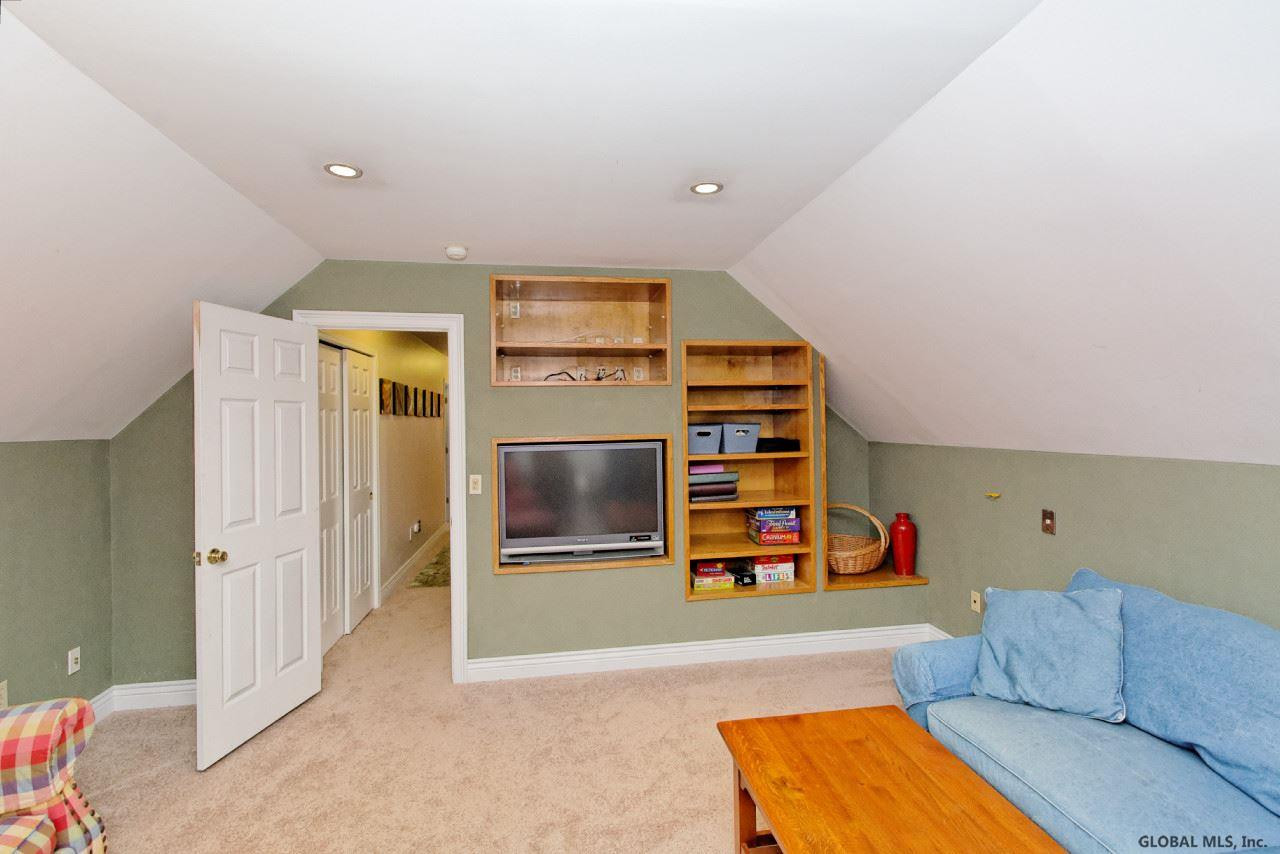 28 Sheffield Road Wilton, NY 12831 - Photo 20 of 25 Photo 20