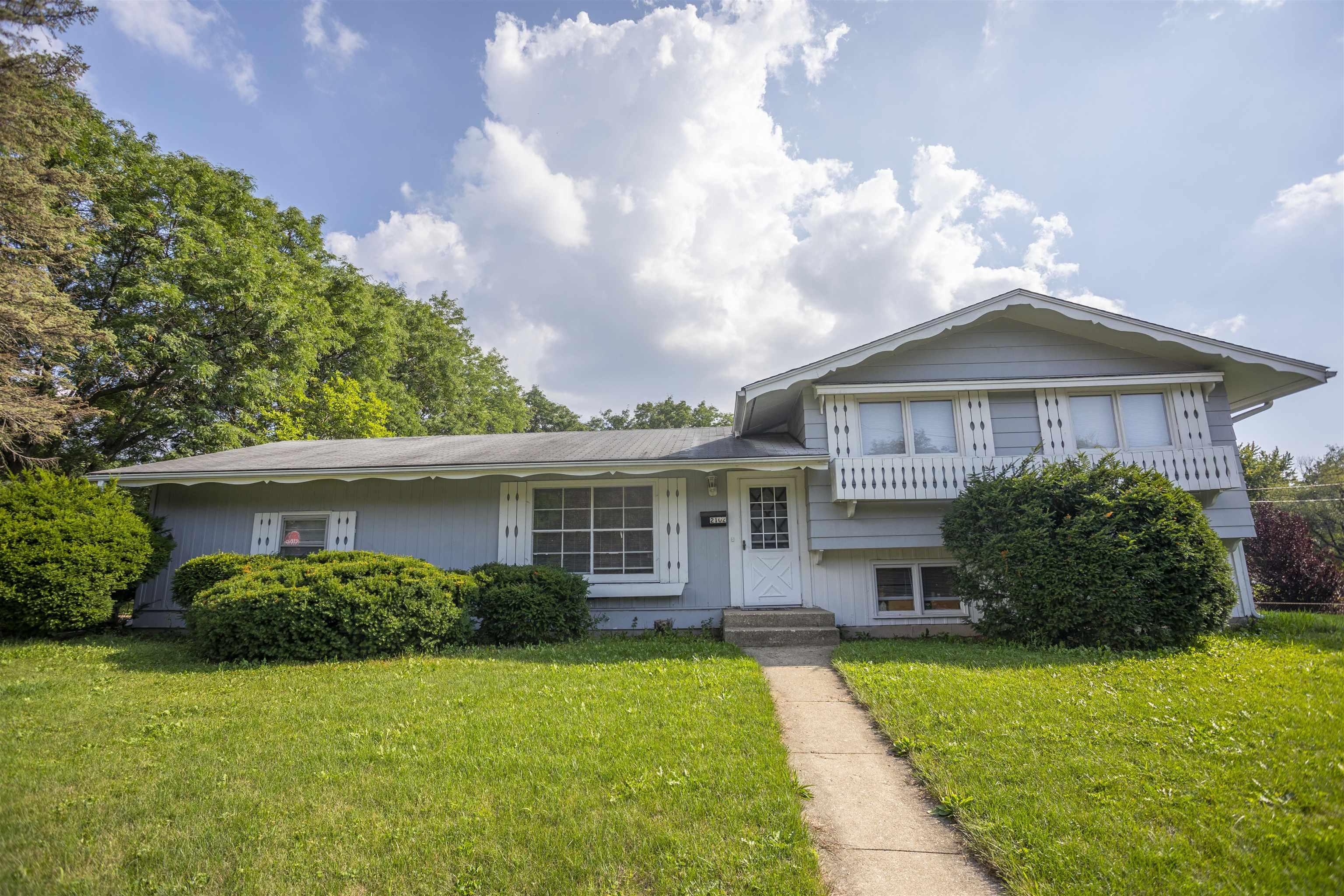 2102 Halsted Road Rockford, IL 61103 - Photo 1 of 27 Gallery Image 1