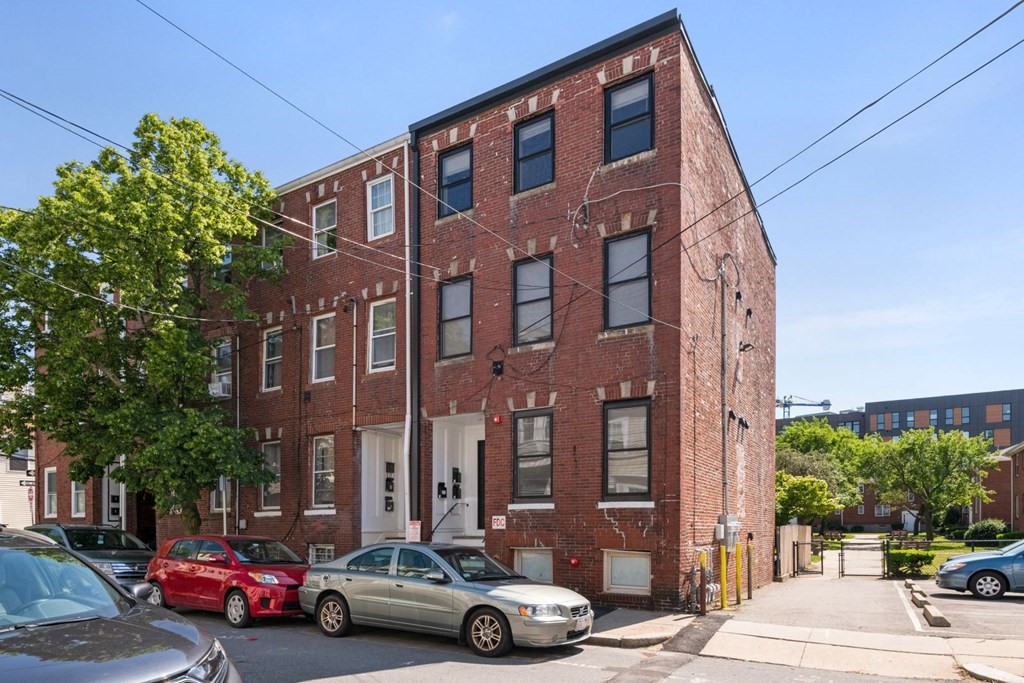 211 West 9th Street Boston, MA 02127 - Photo 1 of 38