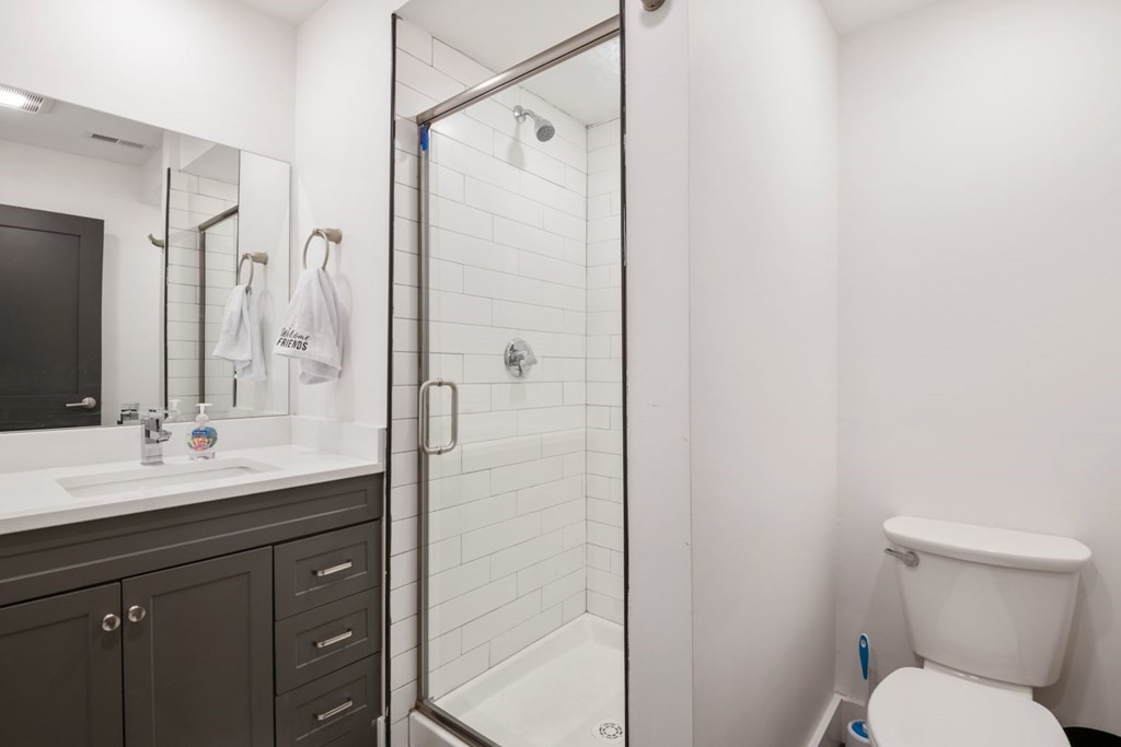 211 West 9th Street Boston, MA 02127 - Photo 13 of 38