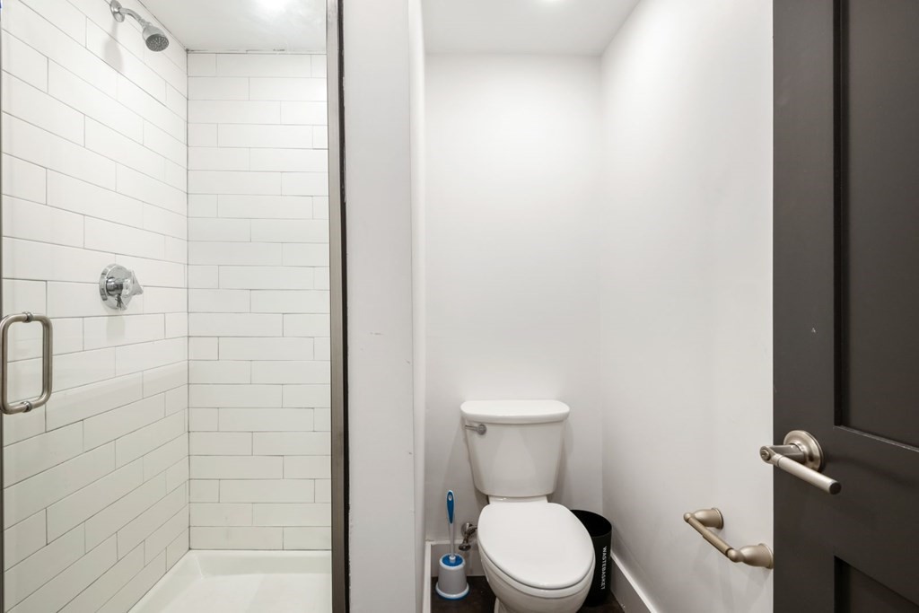 211 West 9th Street Boston, MA 02127 - Photo 14 of 38