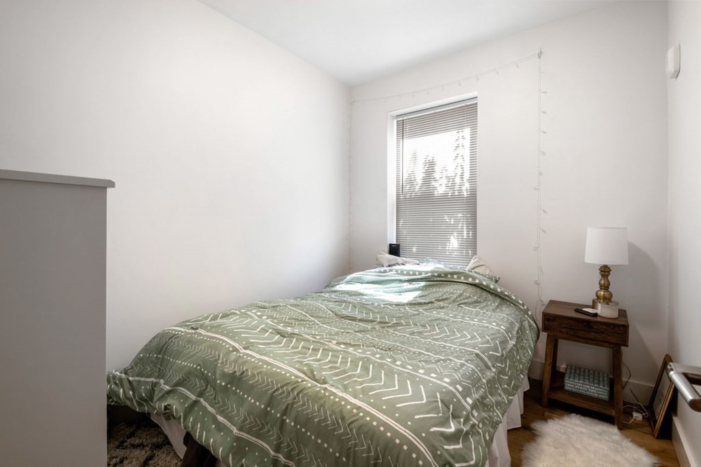 211 West 9th Street Boston, MA 02127 - Photo 29 of 38