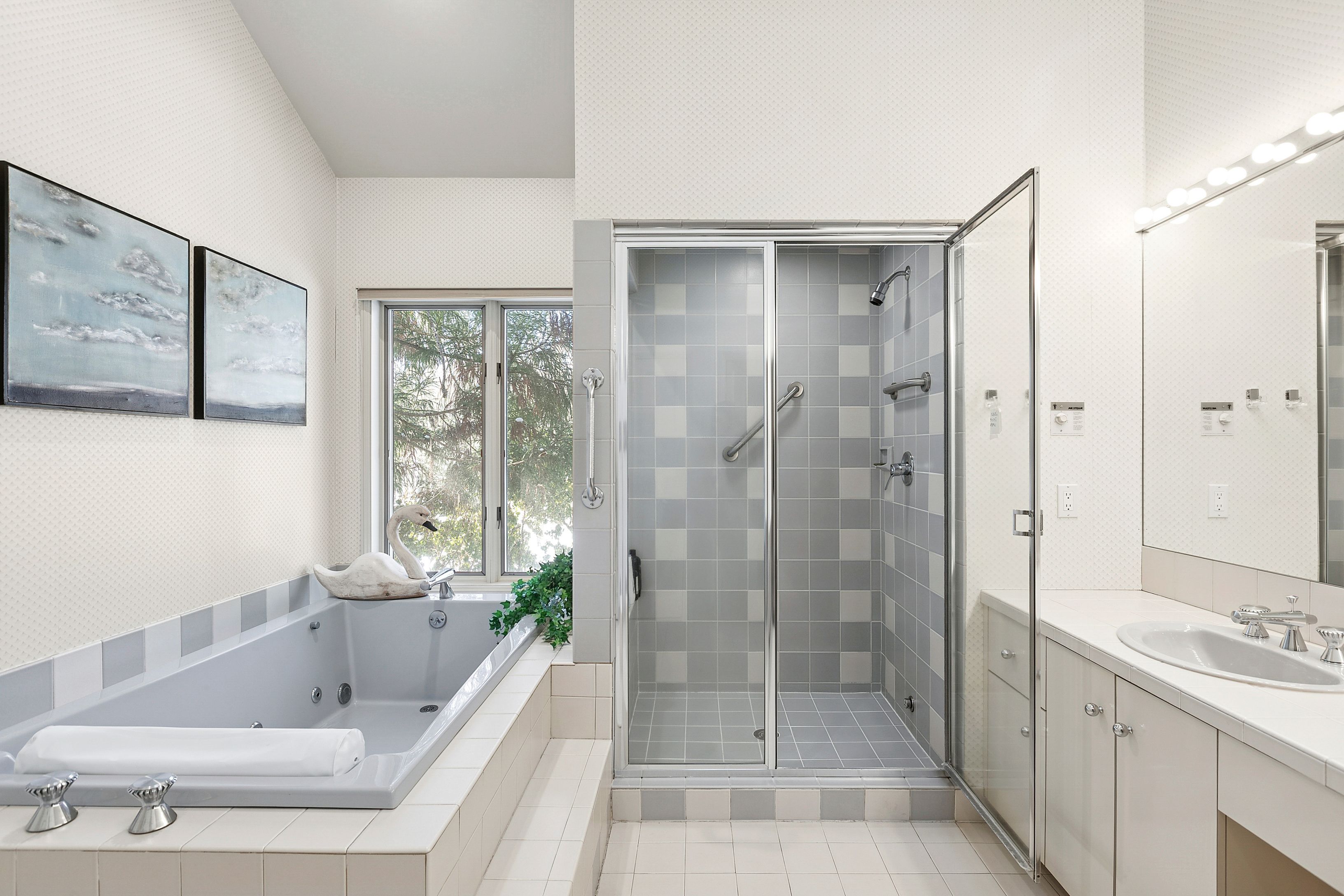 7 Chatfields Ridge Road East Hampton, NY 11937 - Photo 11 of 17