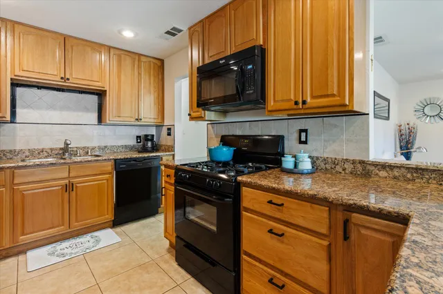 $299,000 | 1381 Jeffries Avenue, Anderson, CA 96007