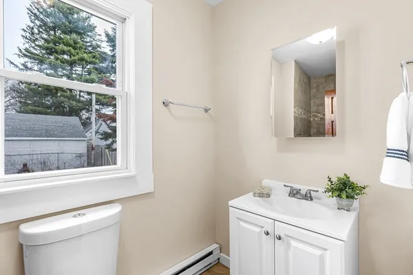 $299,900 | 72 Larkspur Street, Springfield, MA 01108