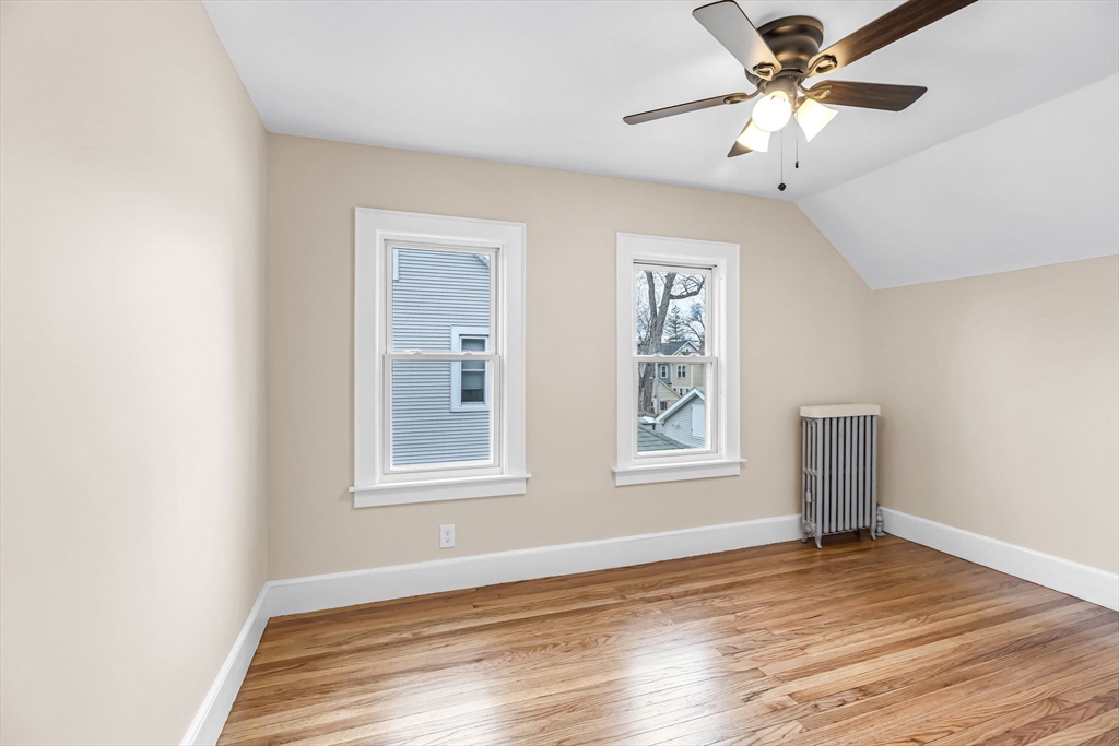 72 Larkspur Street Springfield, MA 01108 - Photo 16 of 33