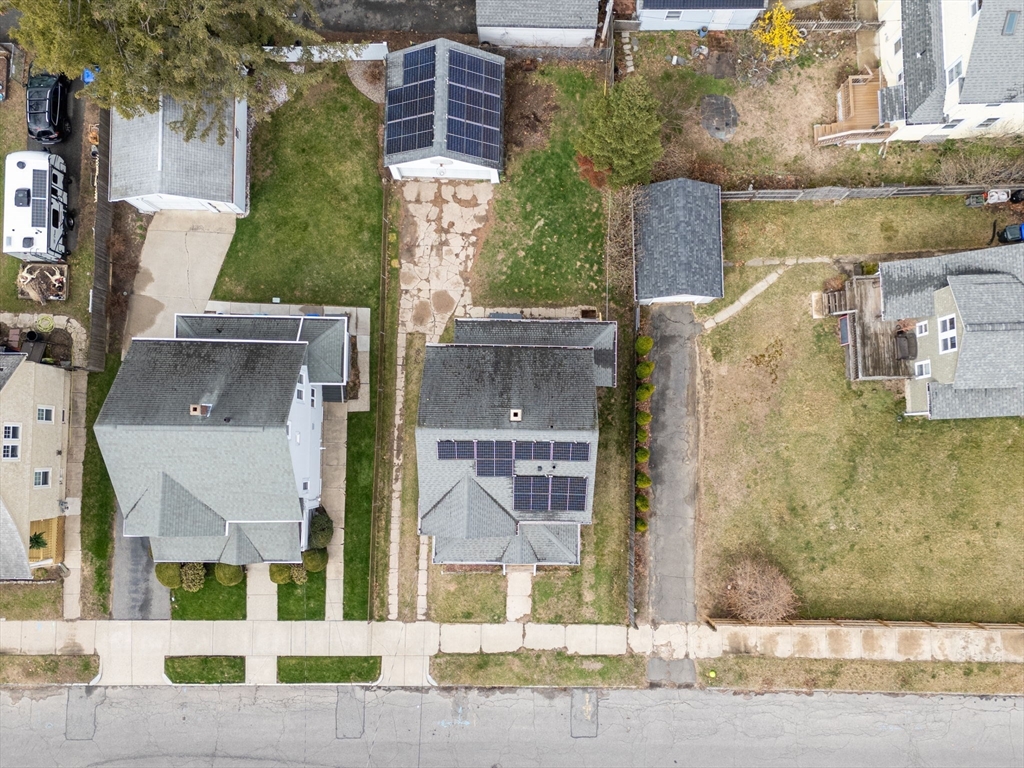 72 Larkspur Street Springfield, MA 01108 - Photo 24 of 33