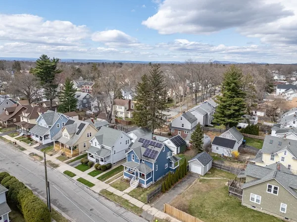 $299,900 | 72 Larkspur Street, Springfield, MA 01108