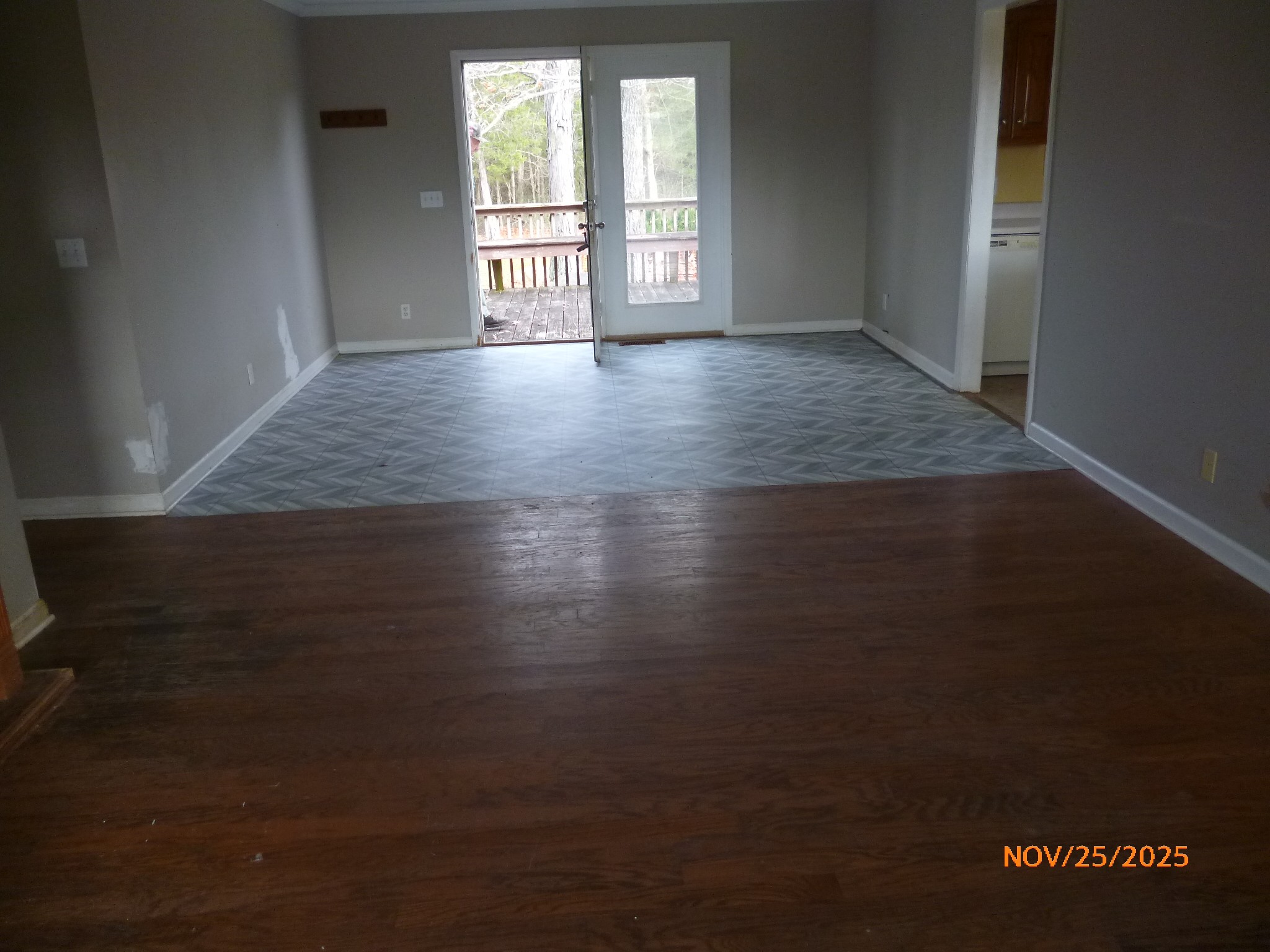 160 Haskins Chapel Road Lewisburg, TN 37091 - Photo 11 of 19 an empty room with wooden floor and windows