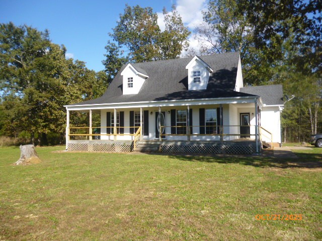 160 Haskins Chapel Road Lewisburg, TN 37091 - Photo 2 of 19 a front view of house with yard and green space