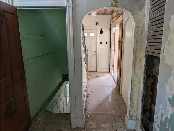 $69,900 | 495 Broad Street, Washington, PA 15301