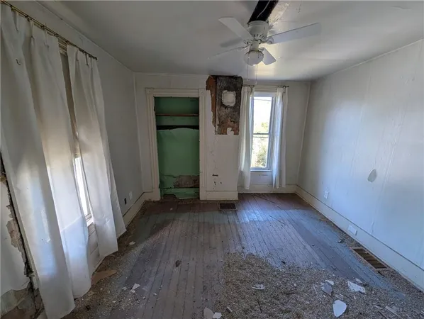 $69,900 | 495 Broad Street, Washington, PA 15301