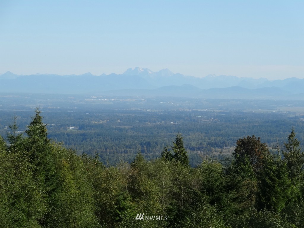 2231 Squalicum Mountain Road Bellingham, WA 98226 - Photo 7 of 16