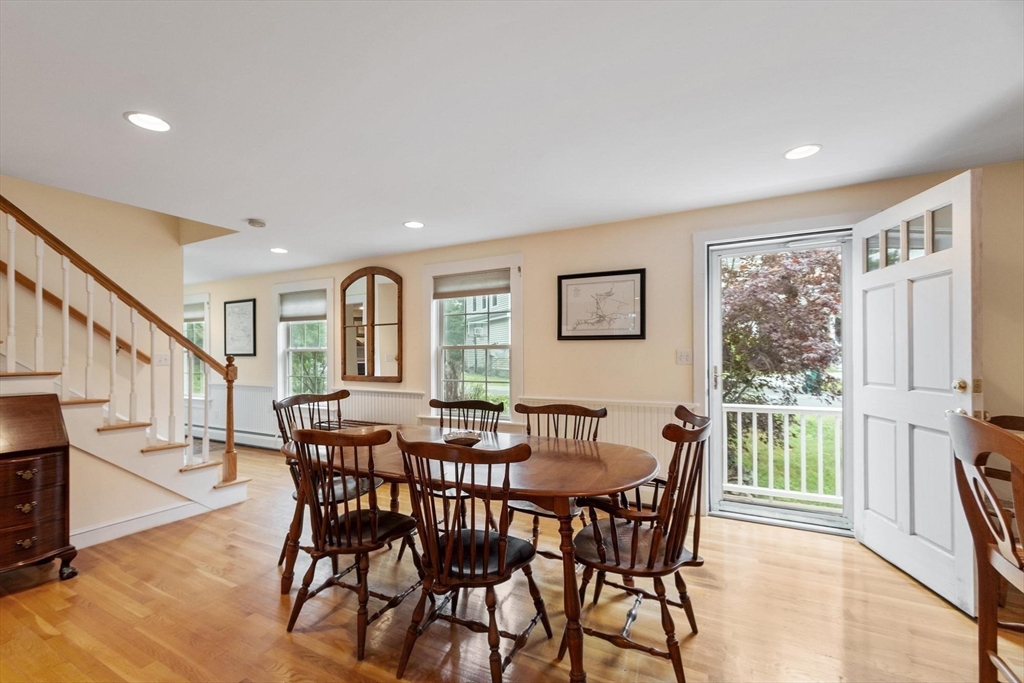 165 Old Stow Road Concord, MA 01742 - Photo 4 of 27