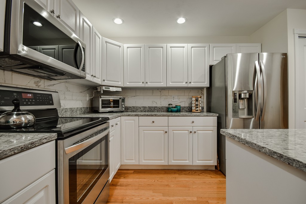 49 Whispering Brook Road, Unit 49 Marlborough, MA 01752 - Photo 9 of 27 Gallery Image 9