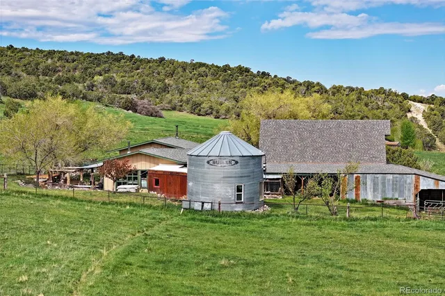 $995,000 | 10491-54 54 7/10 Road, Molina, CO 81646