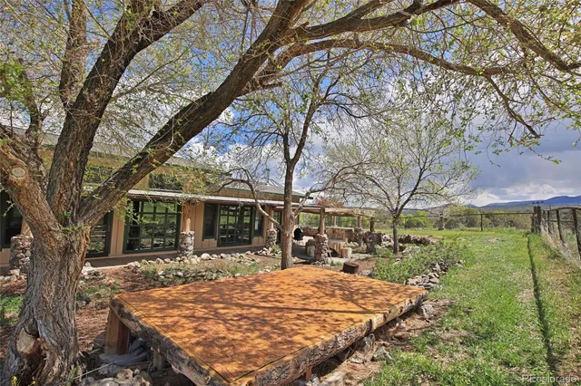 $995,000 | 10491-54 54 7/10 Road, Molina, CO 81646