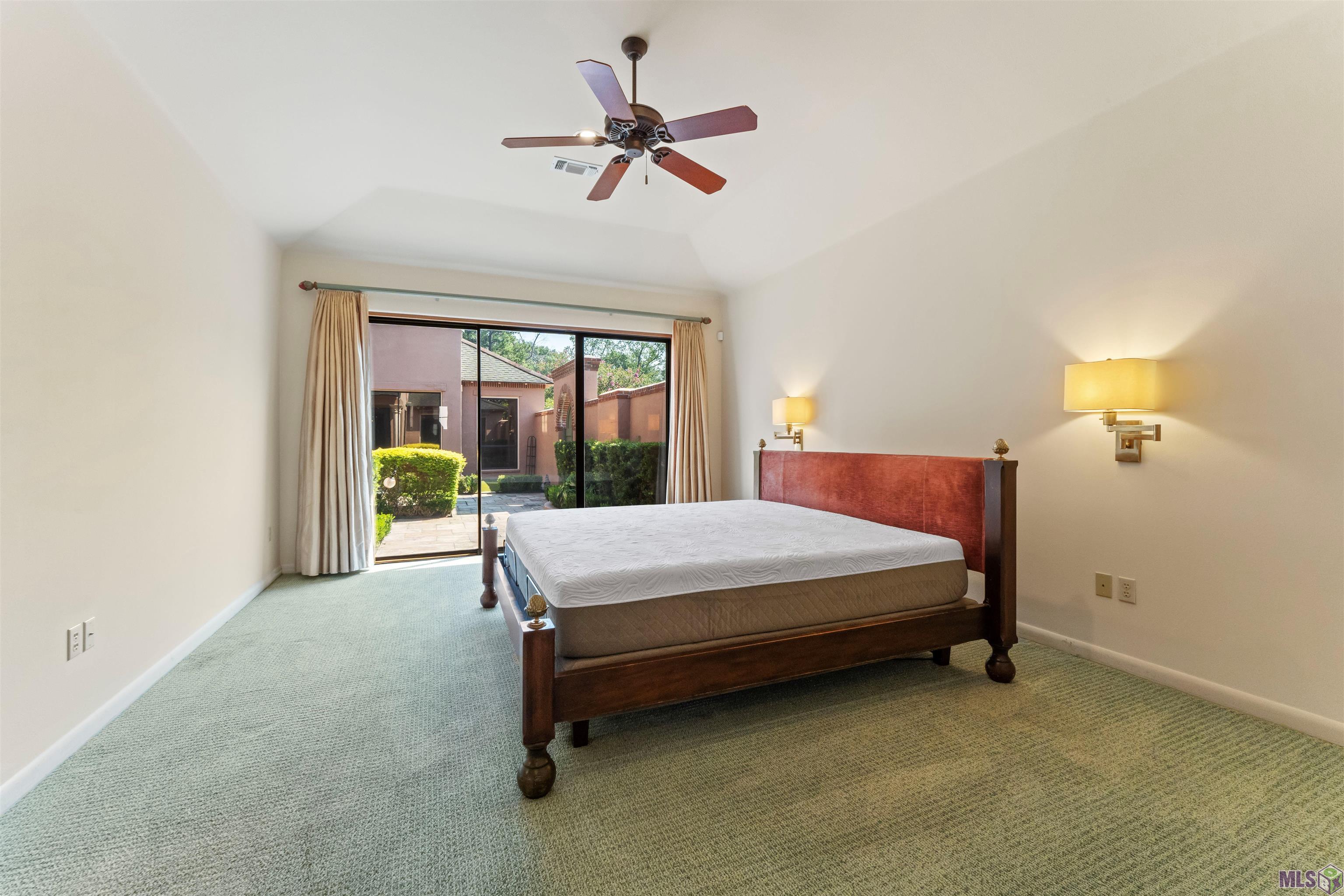 67 Jamestowne Court Baton Rouge, LA 70809 - Photo 26 of 34 Master Bedroom