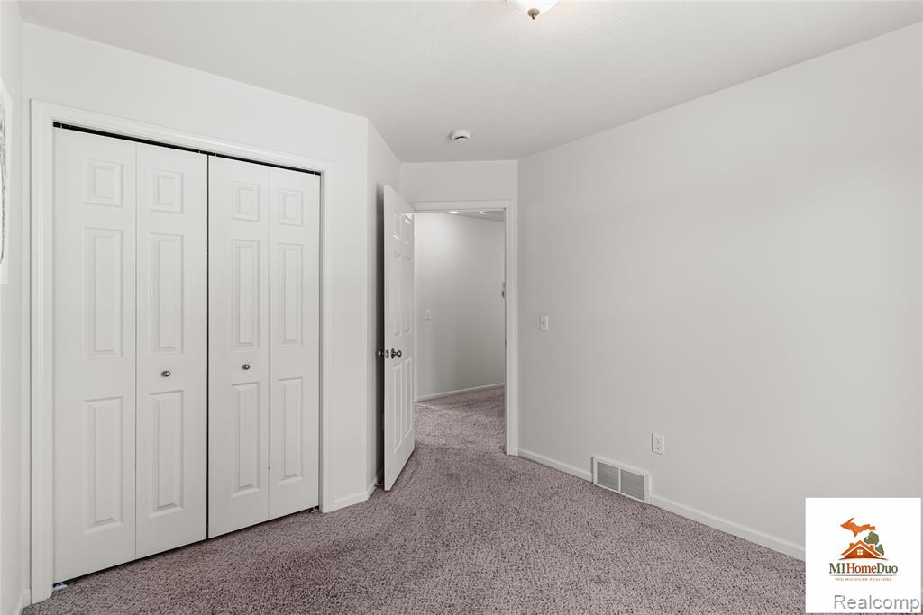 8110 Middleton Road Corunna, MI 48817 - Photo 23 of 47