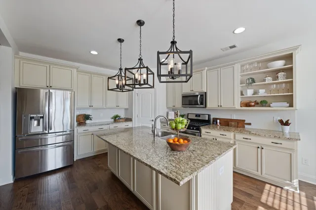 $625,000 | 5537 Stonefield Drive, Smyrna, TN 37167