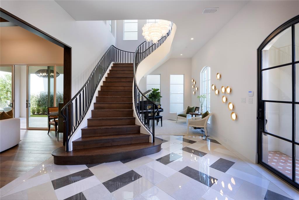 1824 Riviera Lane Southlake, TX 76092 - Photo 3 of 37