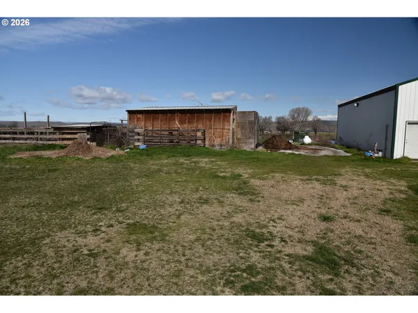 $850,000 | 68499 Kunze Lane, Boardman, OR 97818