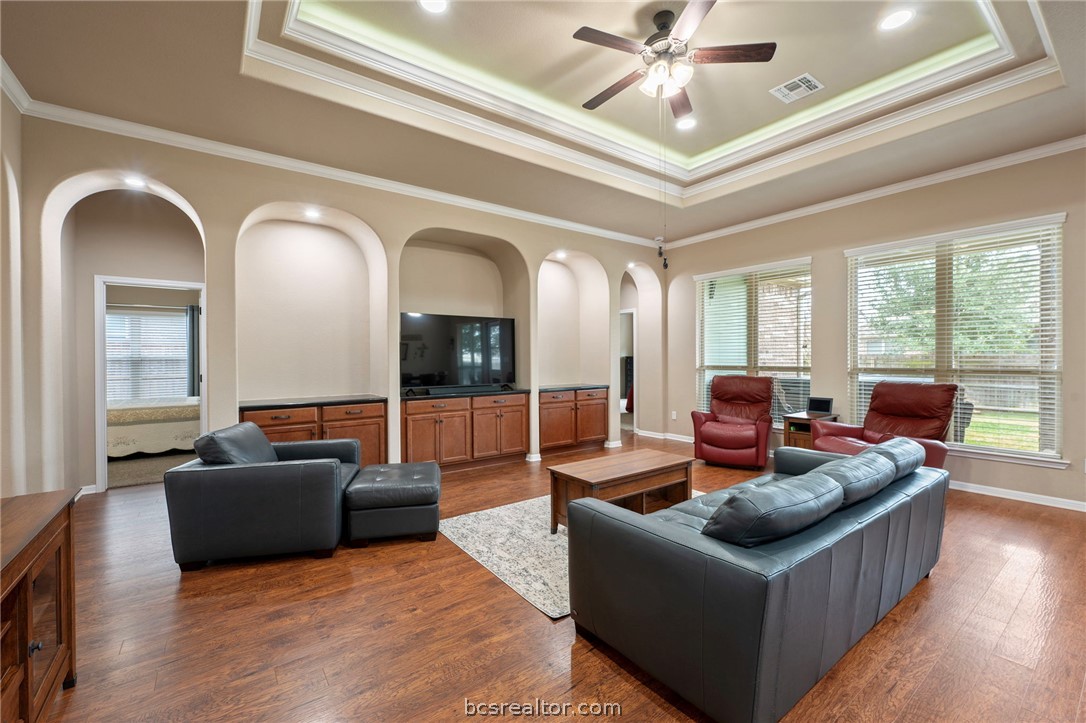 3085 Archer Circle Bryan, TX 77808 - Photo 7 of 32