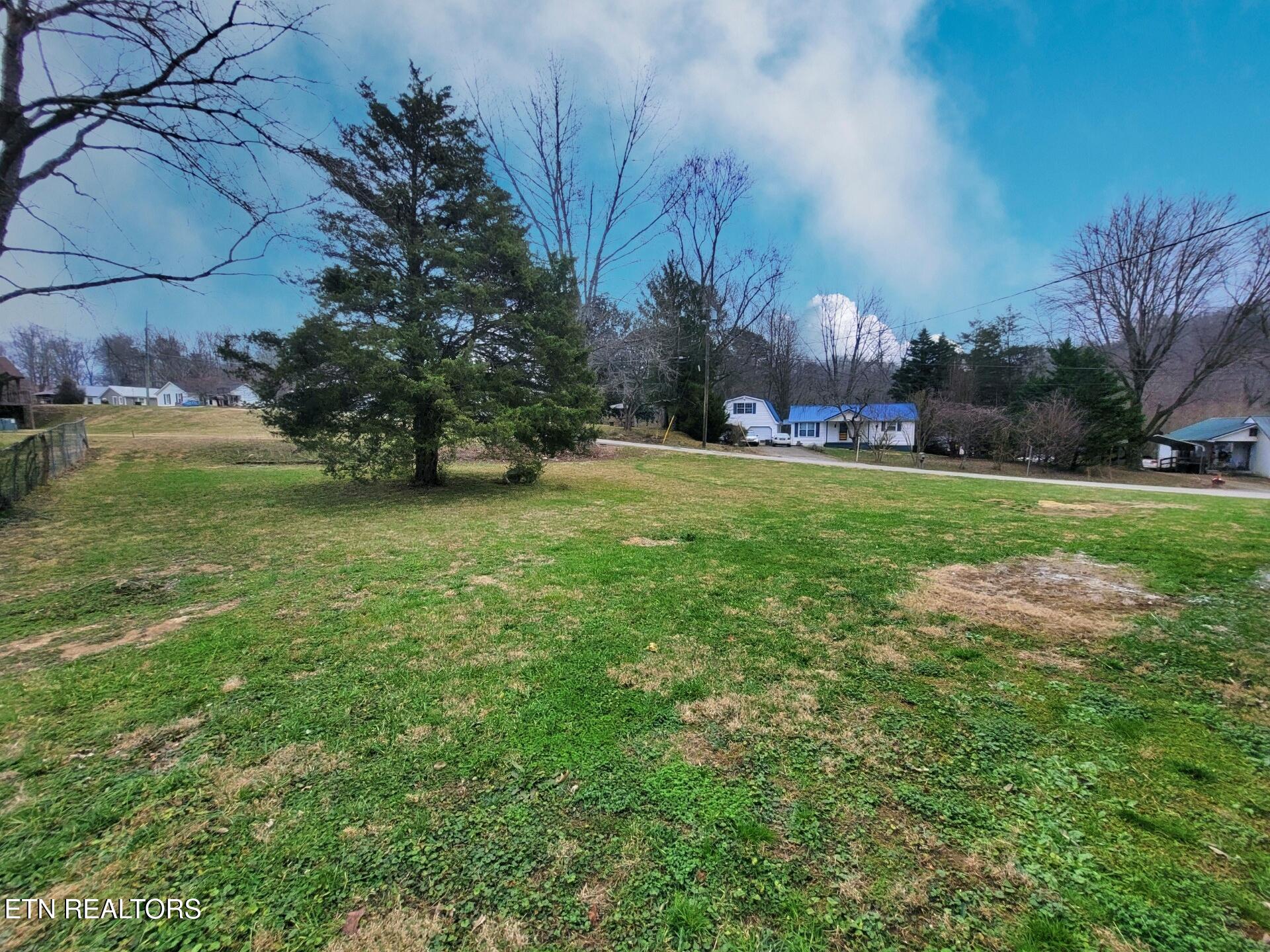 941 Cemetery Road Oliver Springs, TN 37840 - Photo 19 of 20 1000029702