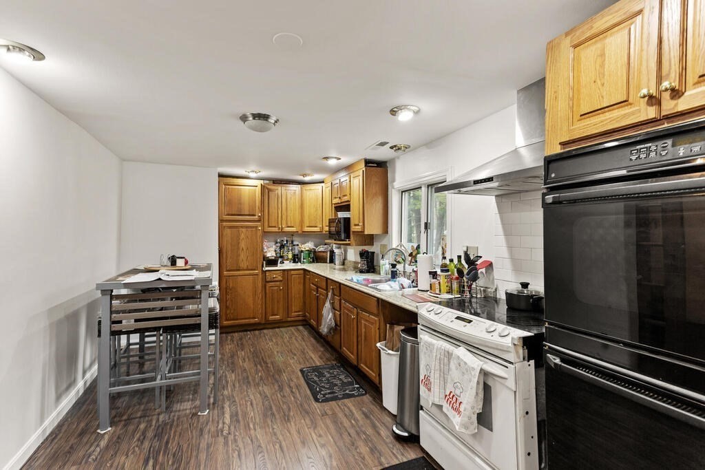 4 Crest Road Billerica, MA 01821 - Photo 3 of 20