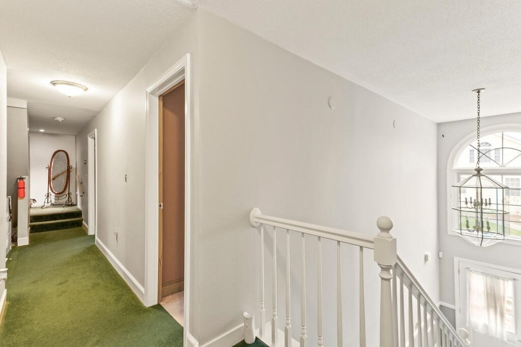 4 Crest Road Billerica, MA 01821 - Photo 5 of 20