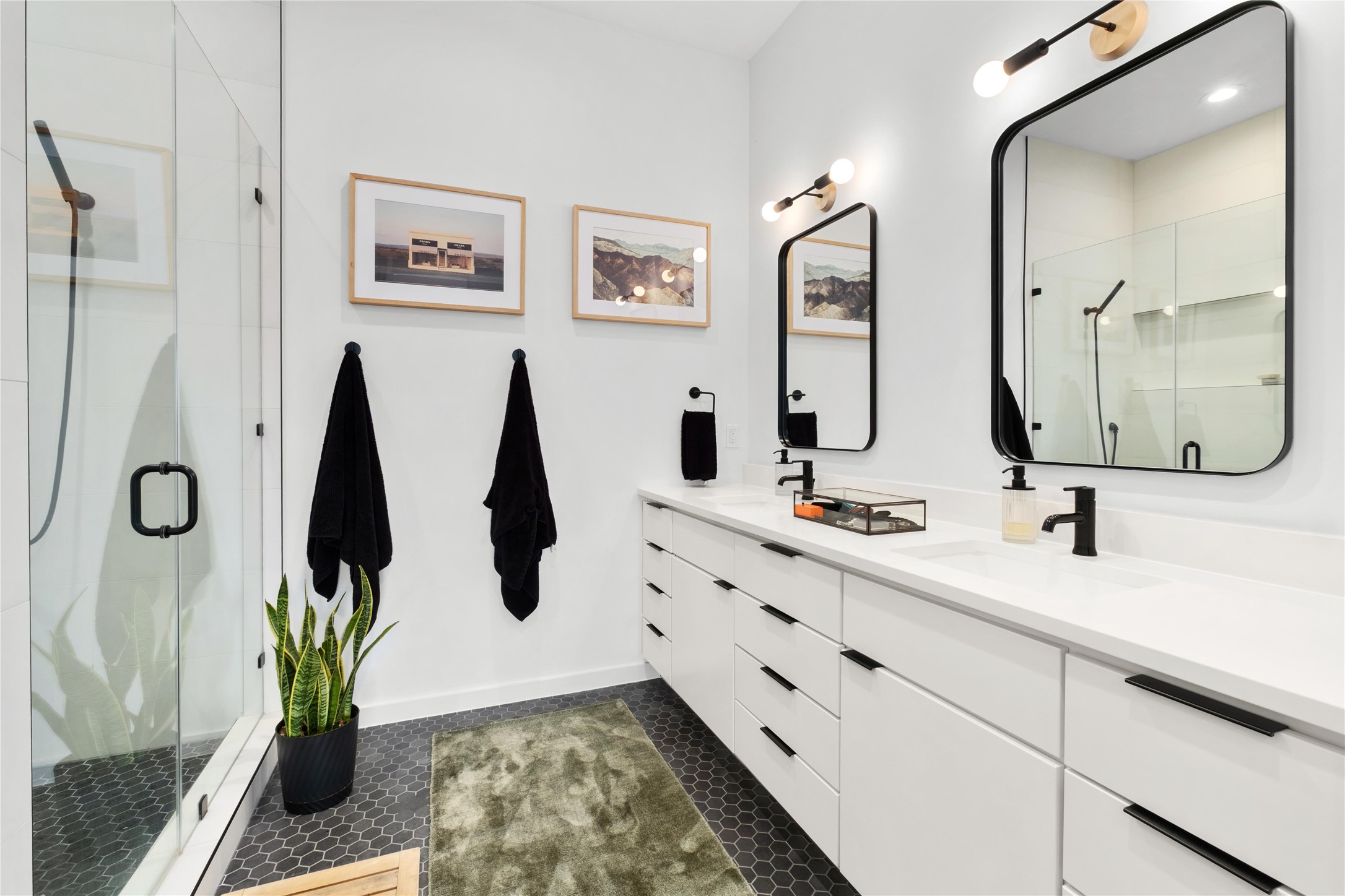410 West Alpine Road, Unit 10 Austin, TX 78704 - Photo 16 of 31 a bathroom with double vanity sink