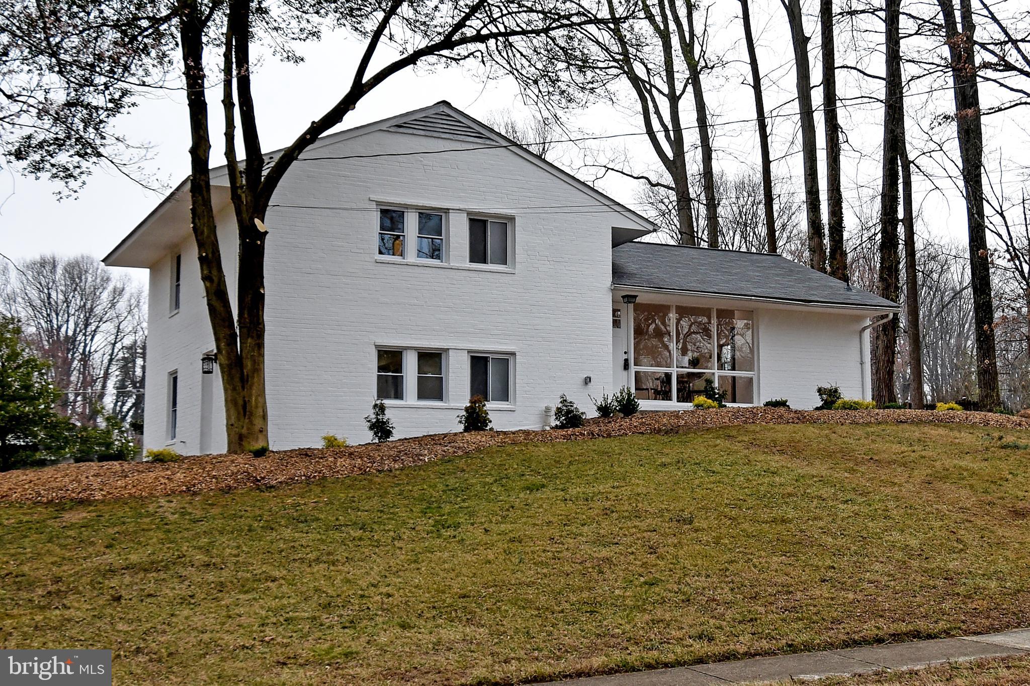 5540 Belfast Place Springfield, VA 22151 - Photo 1 of 48