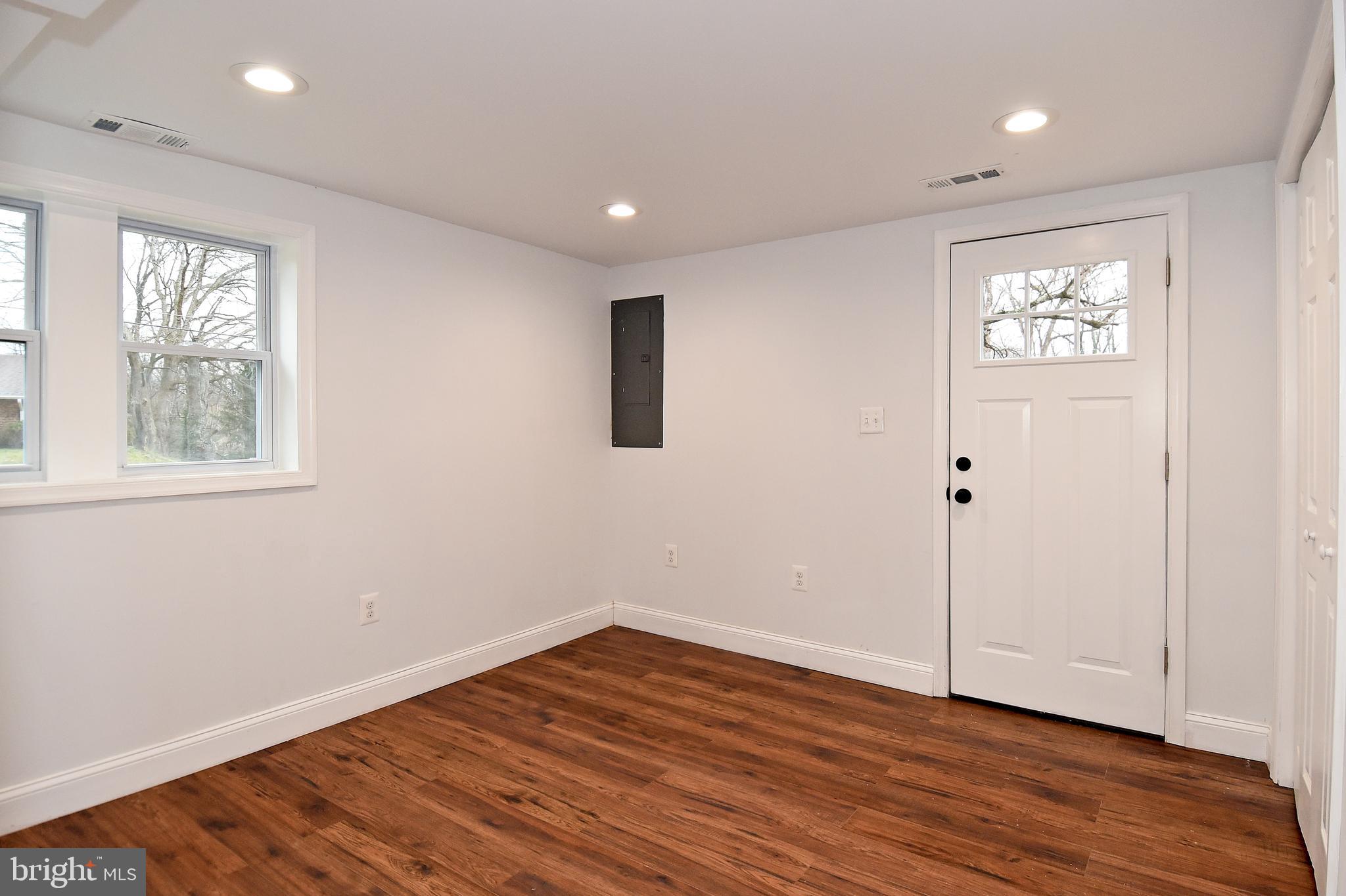5540 Belfast Place Springfield, VA 22151 - Photo 34 of 48