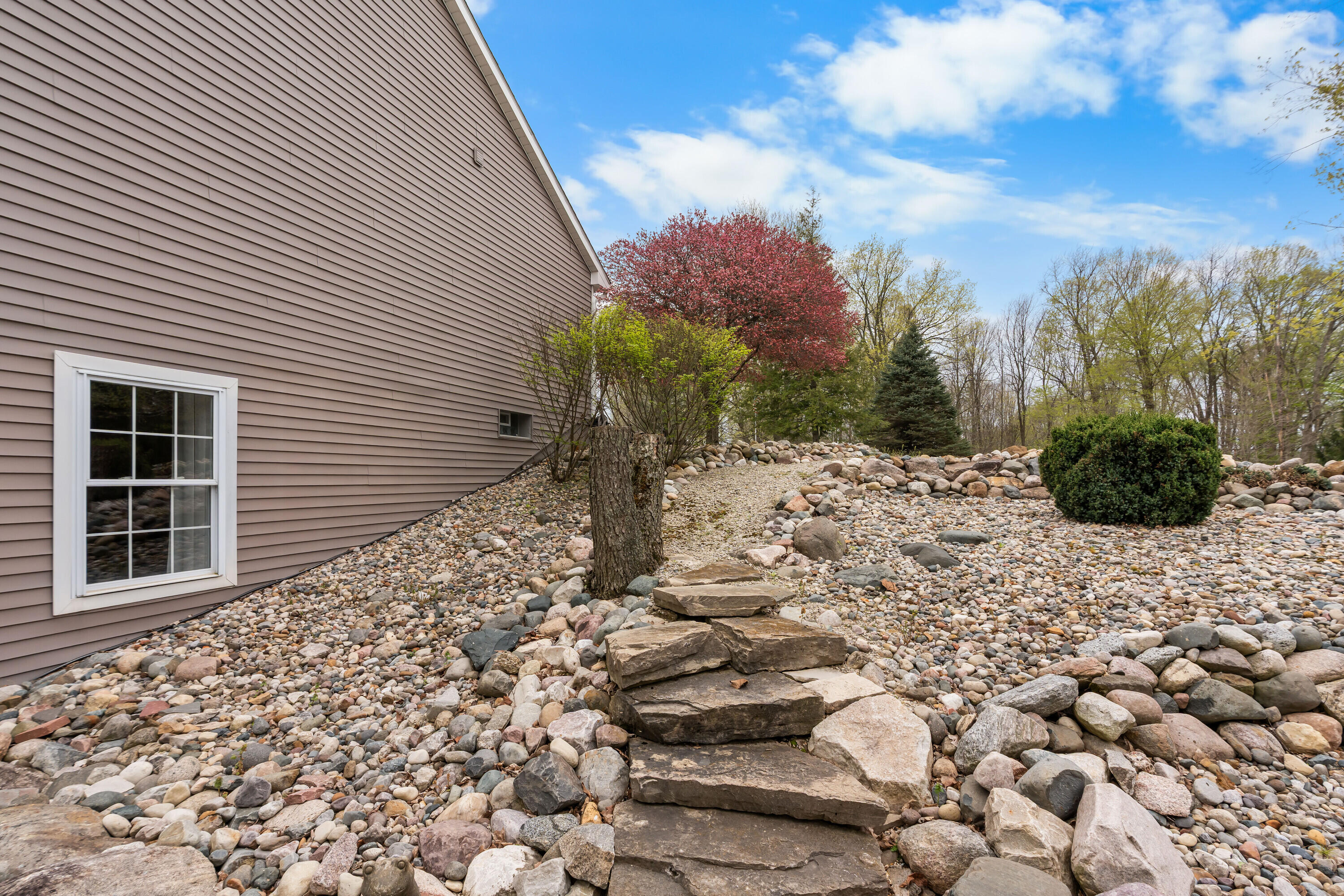 6540 Munsell Road Howell, MI 48843 - Photo 4 of 86 003_83