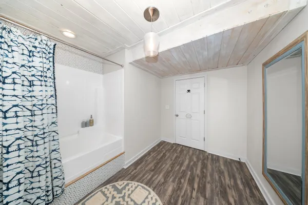 $445,000 | 6540 Munsell Road, Howell, MI 48843