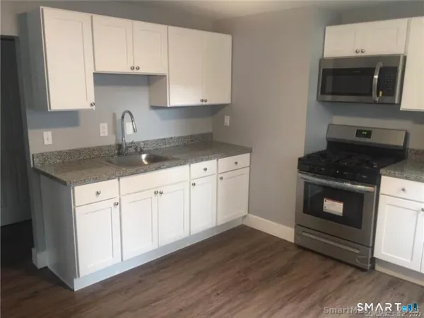 $2,000 | 102 Lombard Street, New Haven, CT 06513