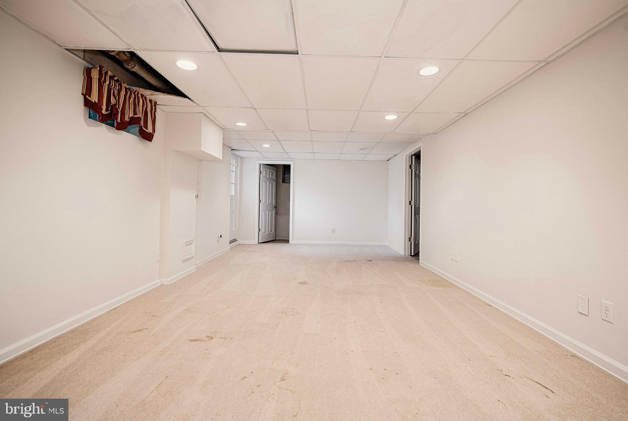 9406 Belair Road Baltimore, MD 21236 - Photo 16 of 30