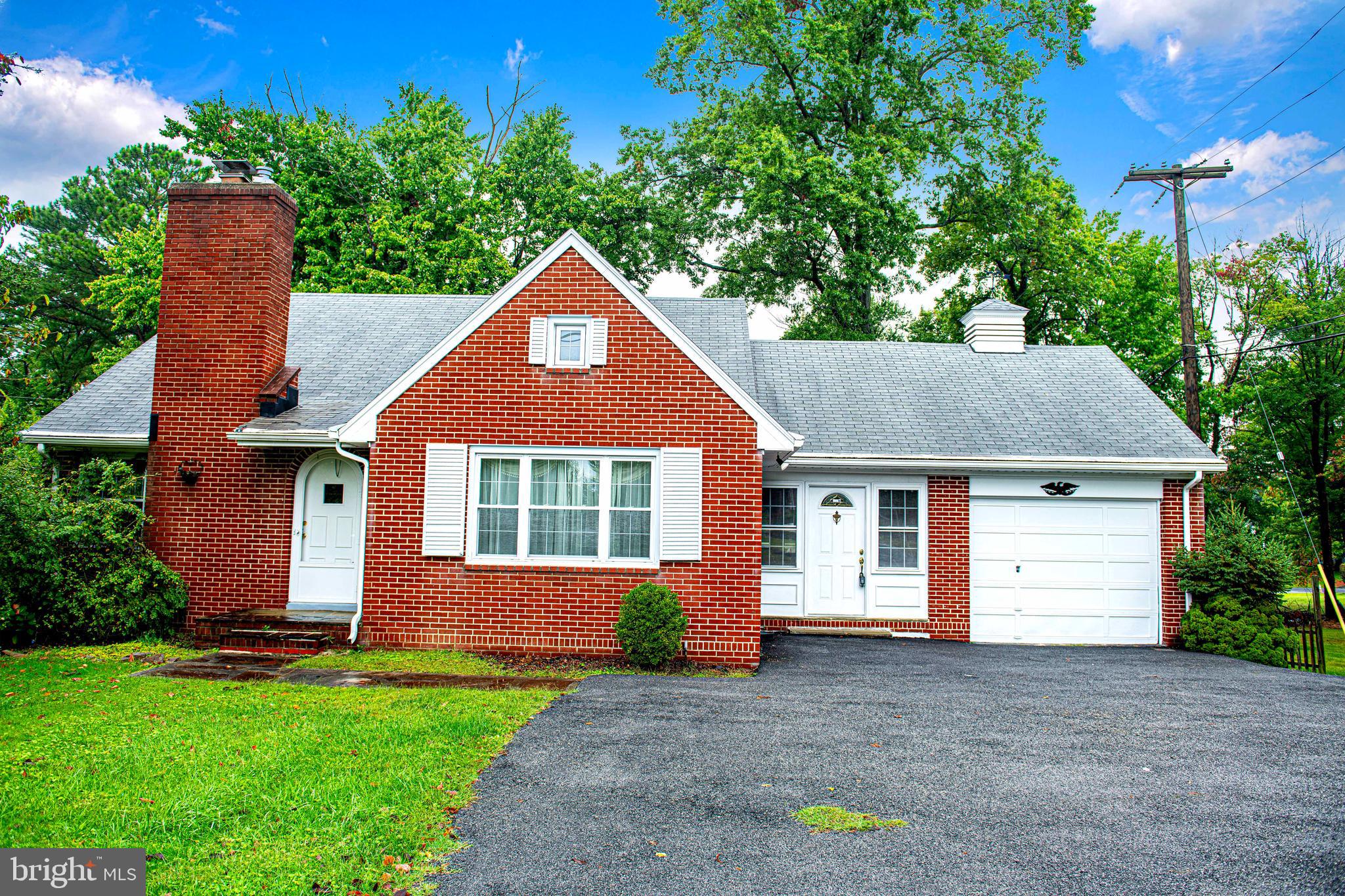 9406 Belair Road Baltimore, MD 21236 - Photo 3 of 30