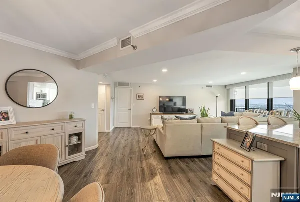 $639,000 | 245 Prospect Avenue, Unit 14D, Hackensack, NJ 07601