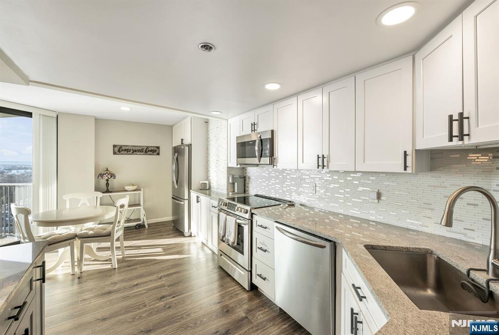 245 Prospect Avenue, Unit 14D Hackensack, NJ 07601 - Photo 19 of 50