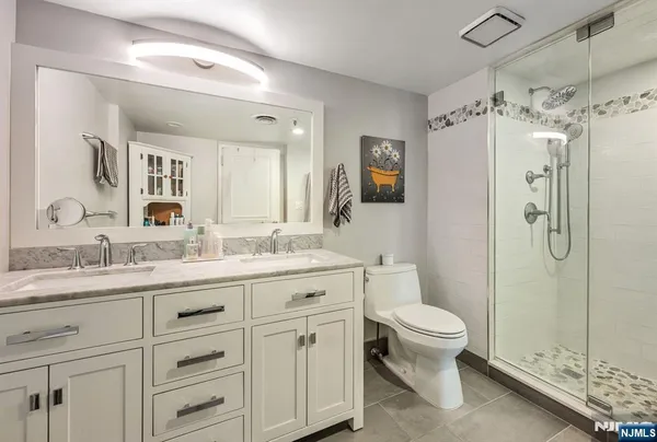 $639,000 | 245 Prospect Avenue, Unit 14D, Hackensack, NJ 07601