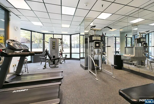 $639,000 | 245 Prospect Avenue, Unit 14D, Hackensack, NJ 07601