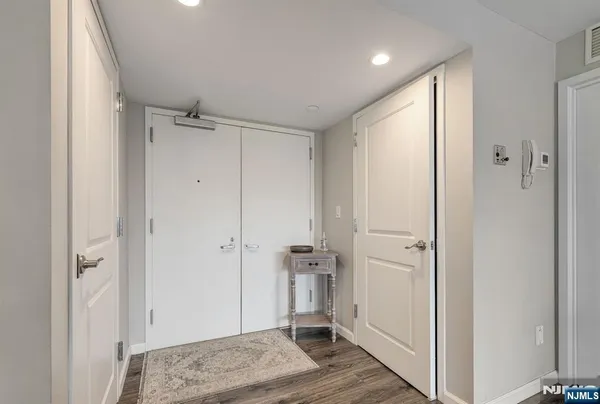 $639,000 | 245 Prospect Avenue, Unit 14D, Hackensack, NJ 07601