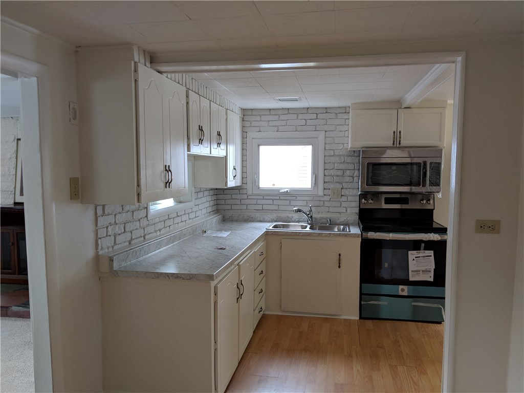 17 3 M Road Coventry, RI 02816 - Photo 12 of 23 Gallery Image 12
