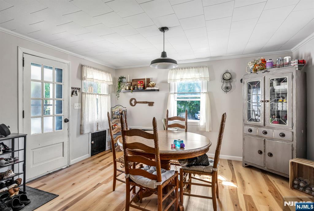 1147 Goffle Road Hawthorne, NJ 07506 - Photo 4 of 20 Gallery Image 4
