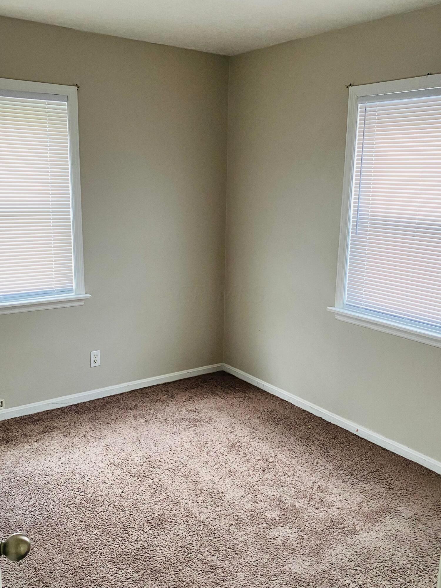 3195 Karl Road Columbus, OH 43224 - Photo 10 of 26 IMG_9366