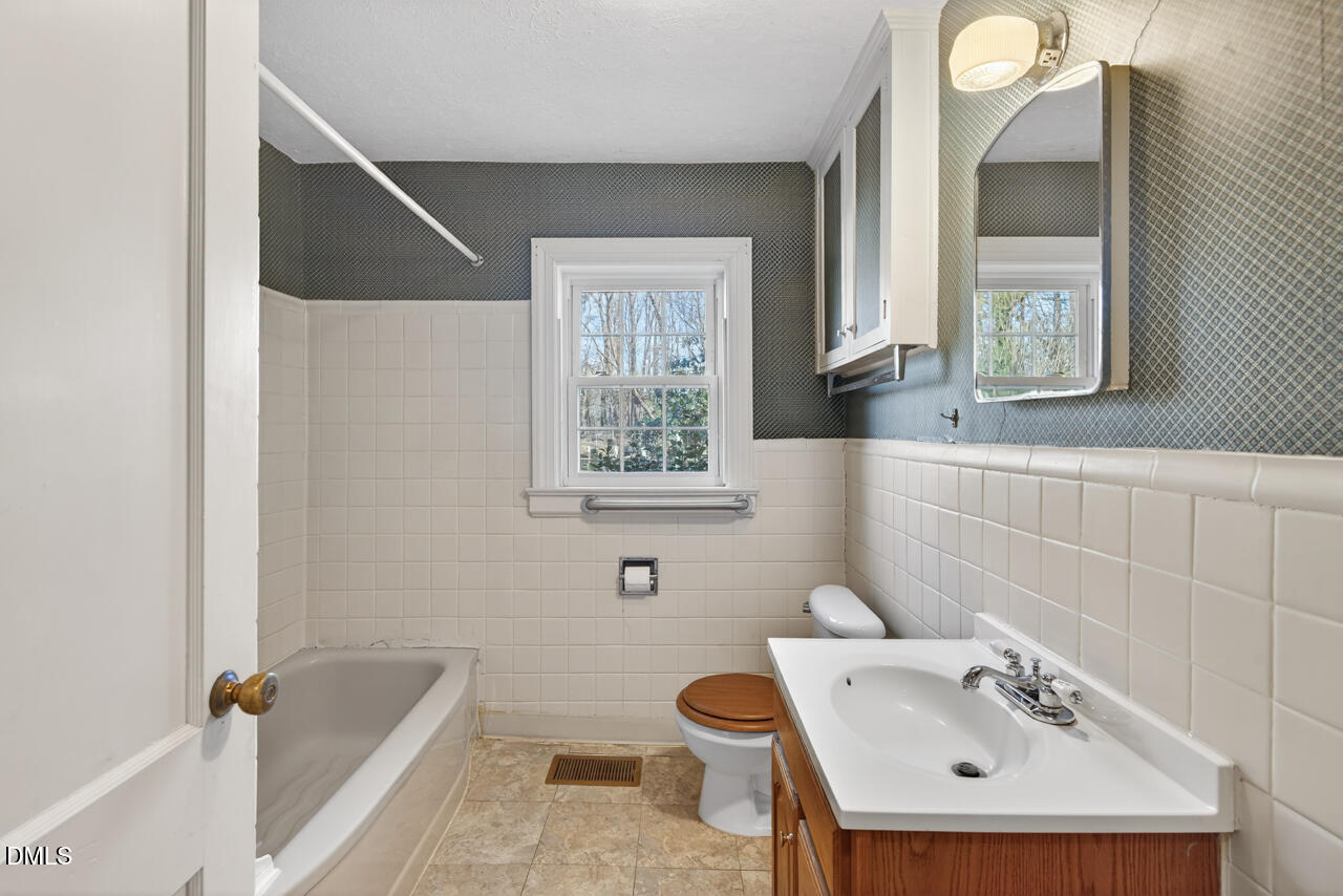 4428 Ryan Street Durham, NC 27704 - Photo 32 of 62 31