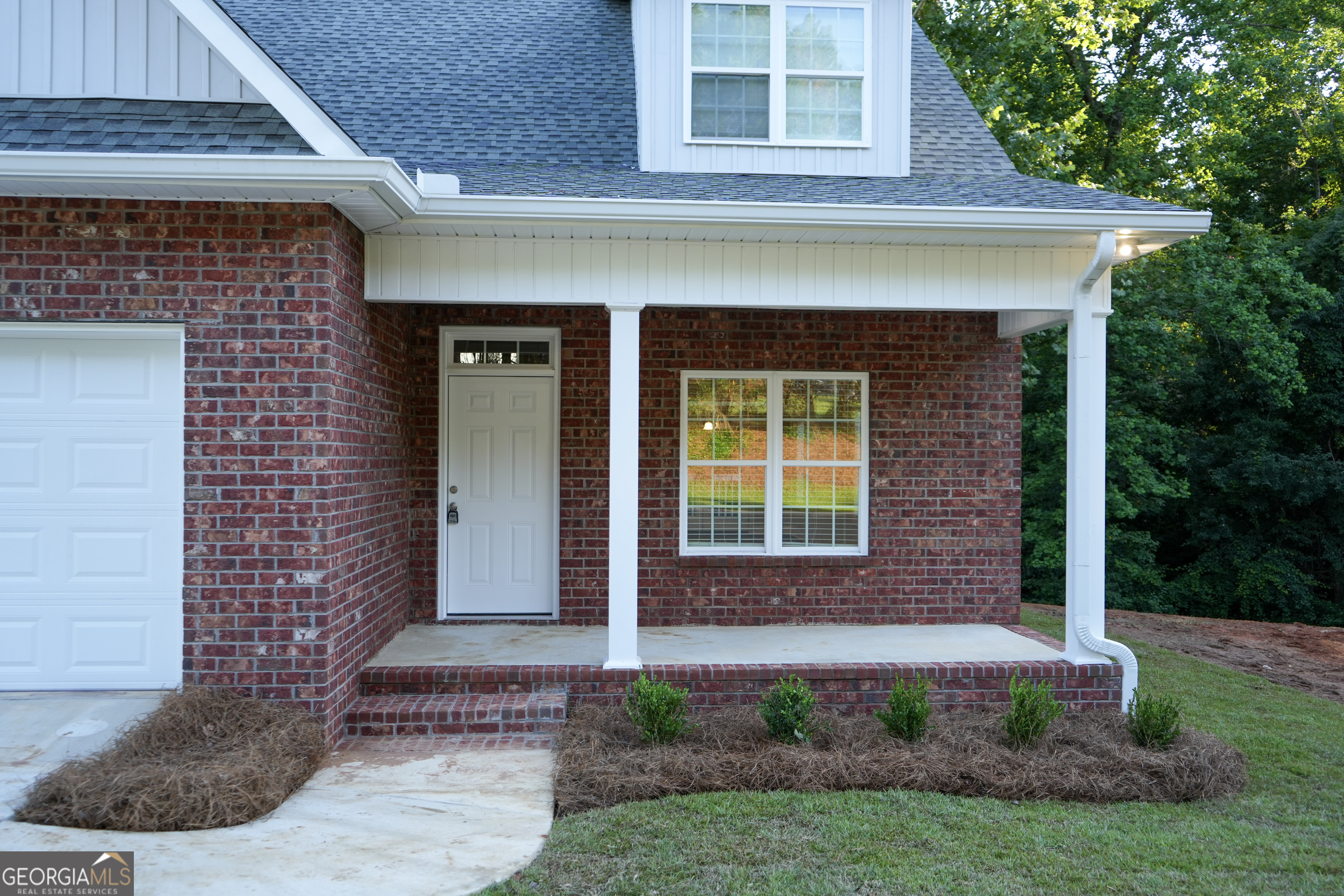 118 Fox Fire Court Dublin, GA 31021 - Photo 2 of 48