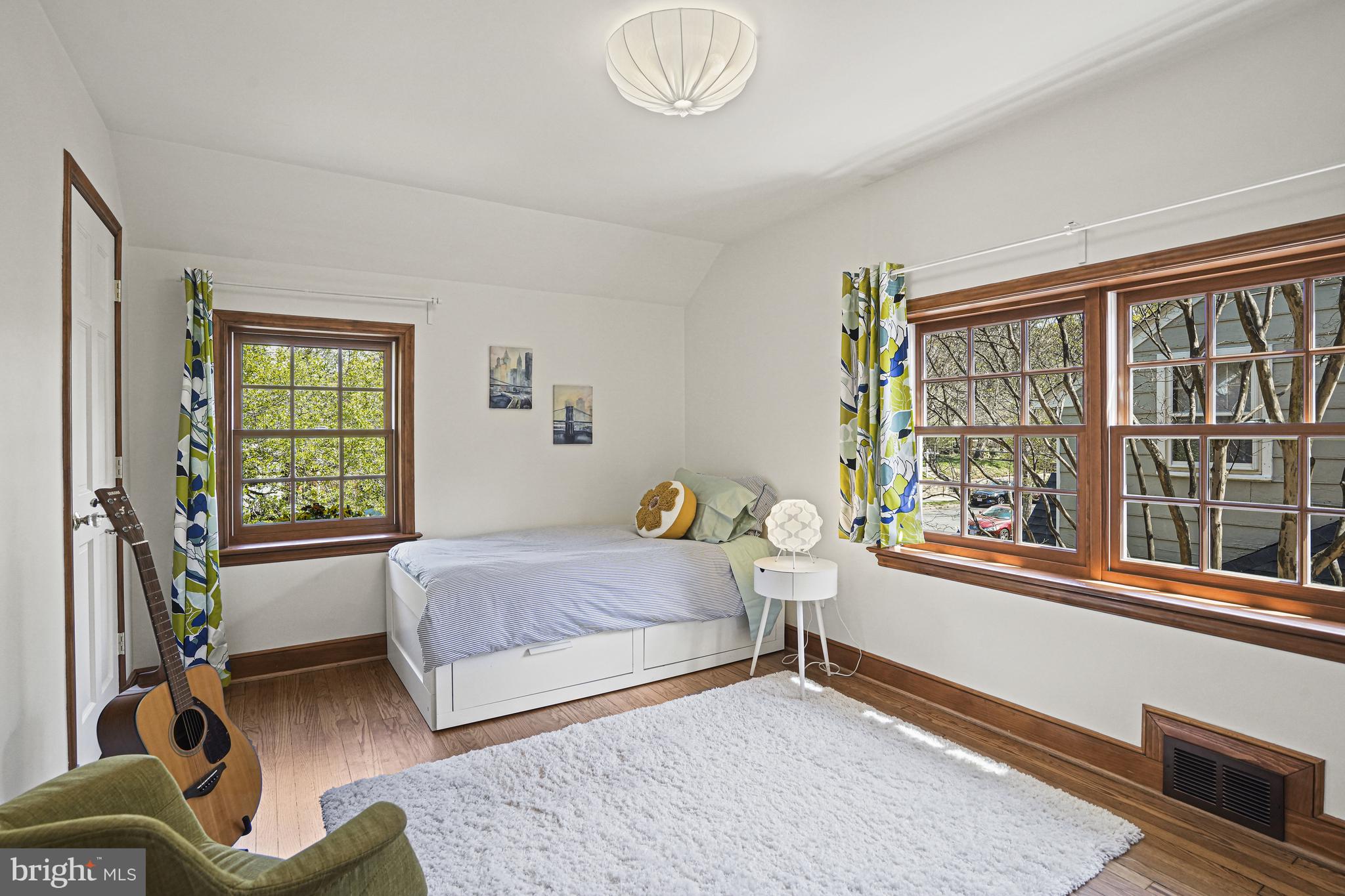 4914 Albemarle Street Northwest Washington, DC 20016 - Photo 25 of 49