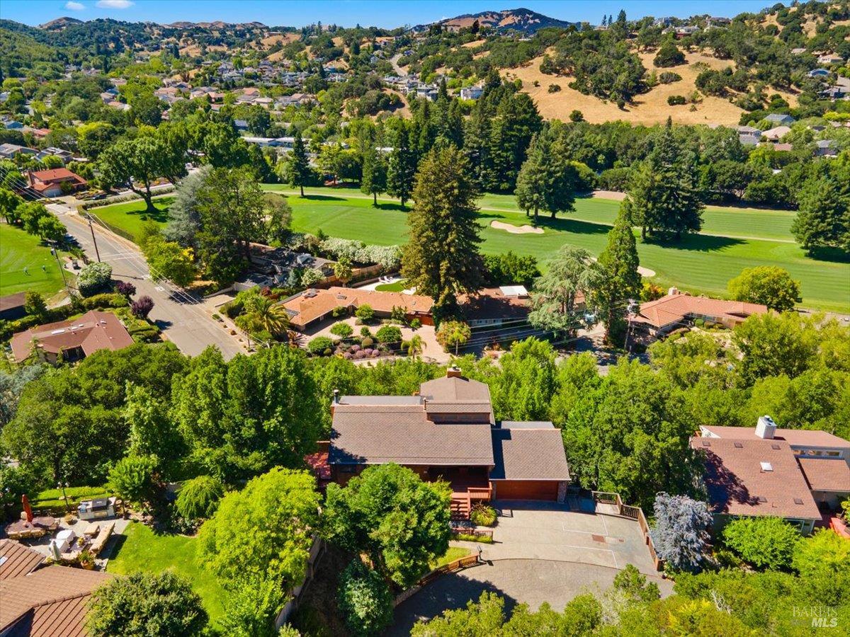 5 Wimbledon Court Novato, CA 94949 - Photo 42 of 48